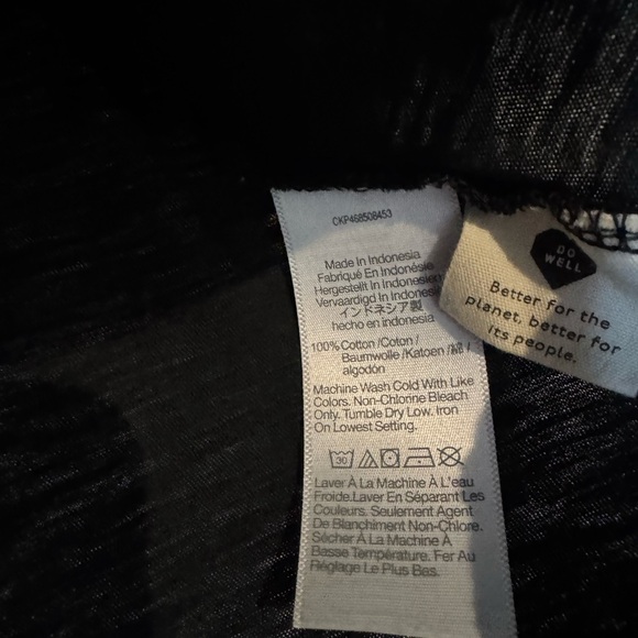 Madewell Short Sleeve V-Neck Shirt l M - Picture 4 of 4